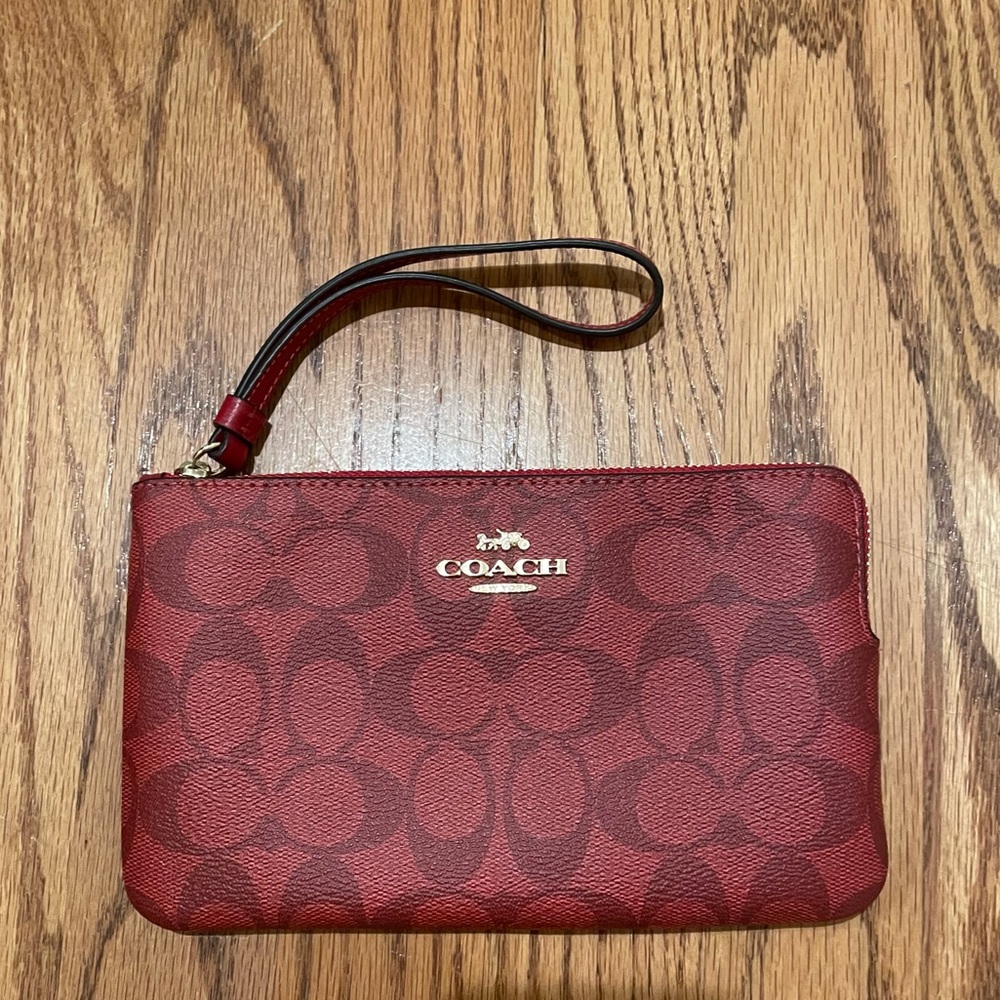 Women’s Coach Wallet